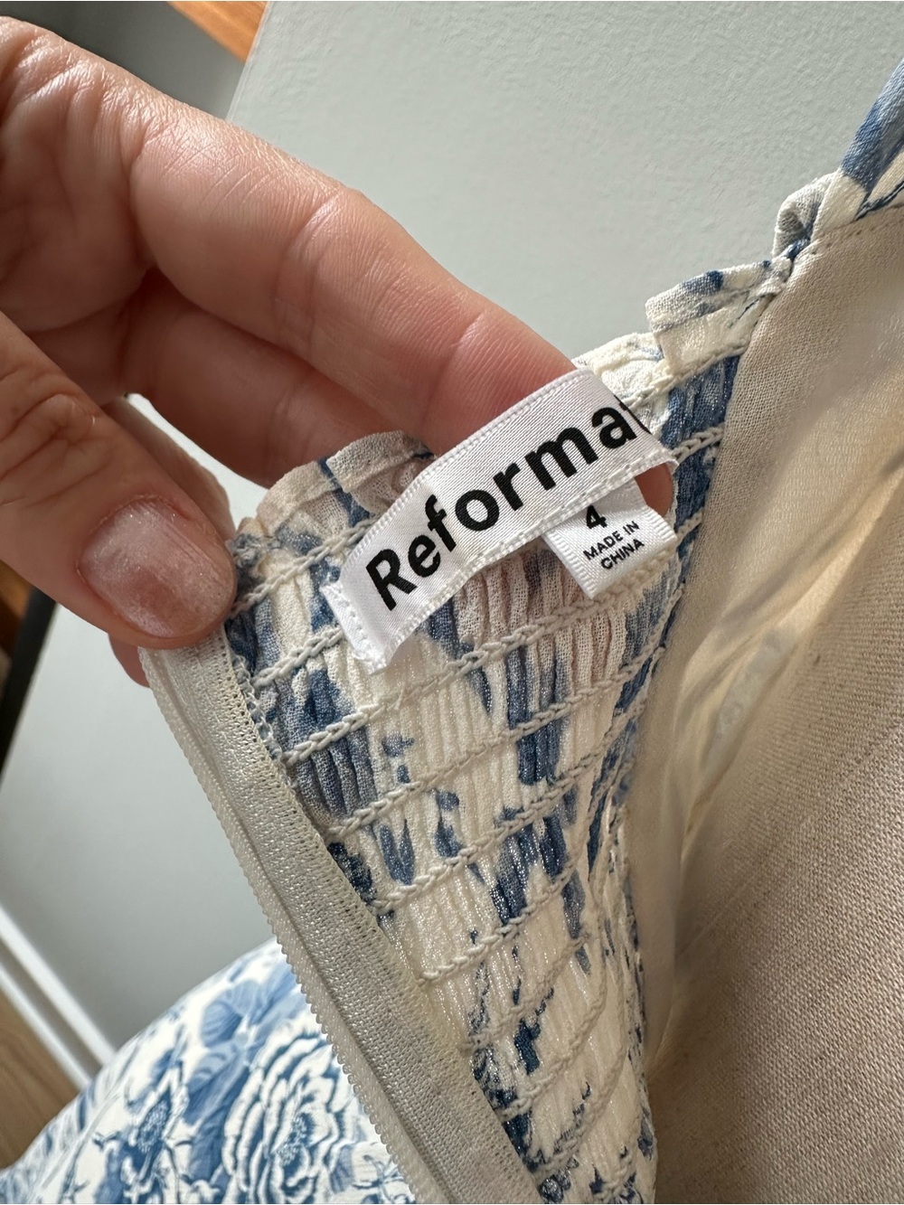 Reformation Nikita dress in Pompadour, size 4 - Picture 14 of 14